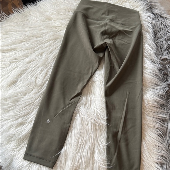 Lululemon wunder Train  High Rise 23” size 6 - Picture 2 of 8